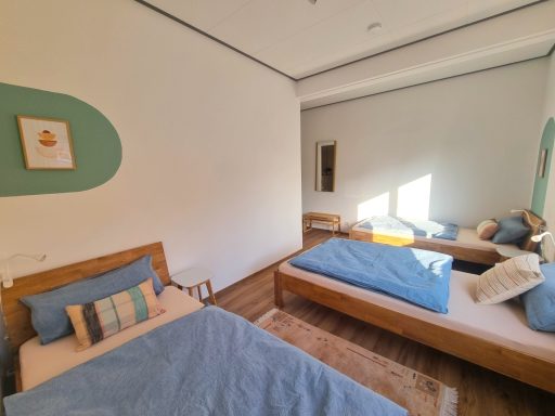 3-Bett Zimmer